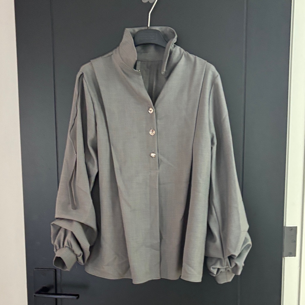 Top From Japan Greg Blouse